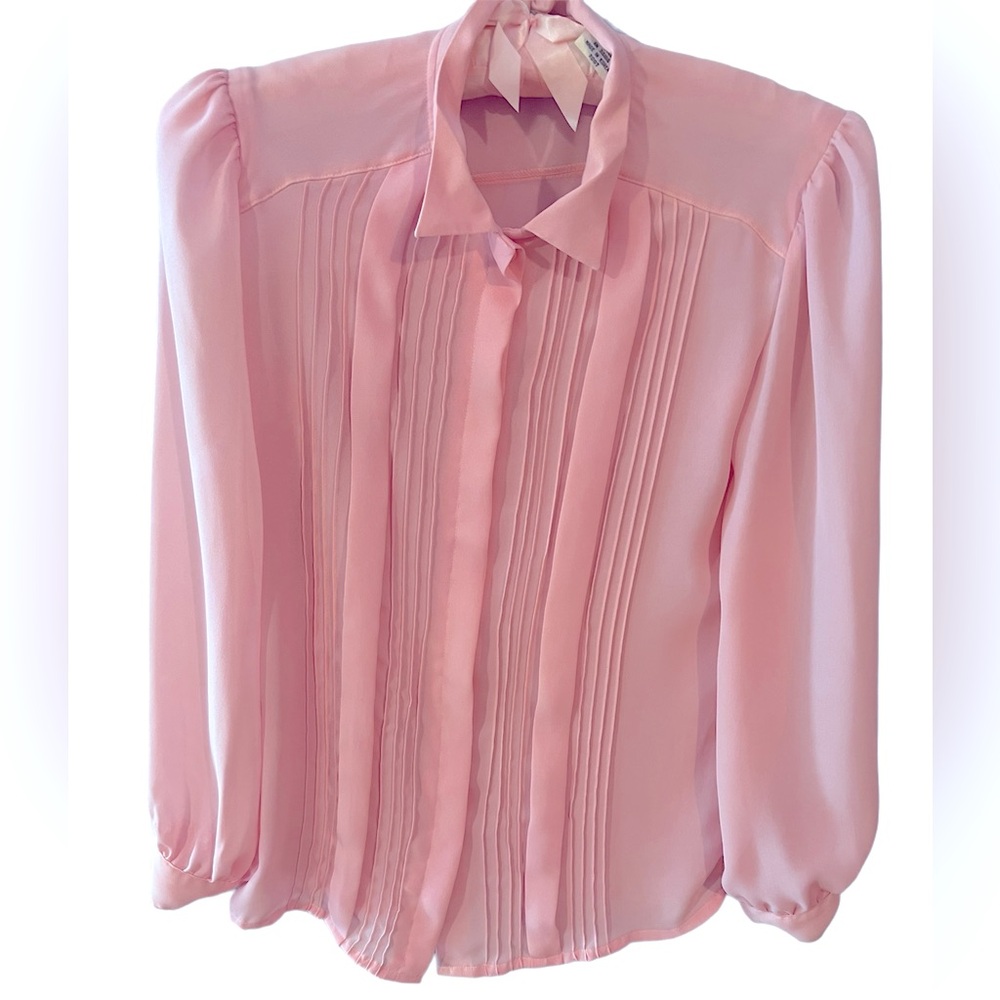 Vintage Peach Chiffon Long Sleeve Pleated Buttoned Blouse by huk-a-poo. Size= 5.